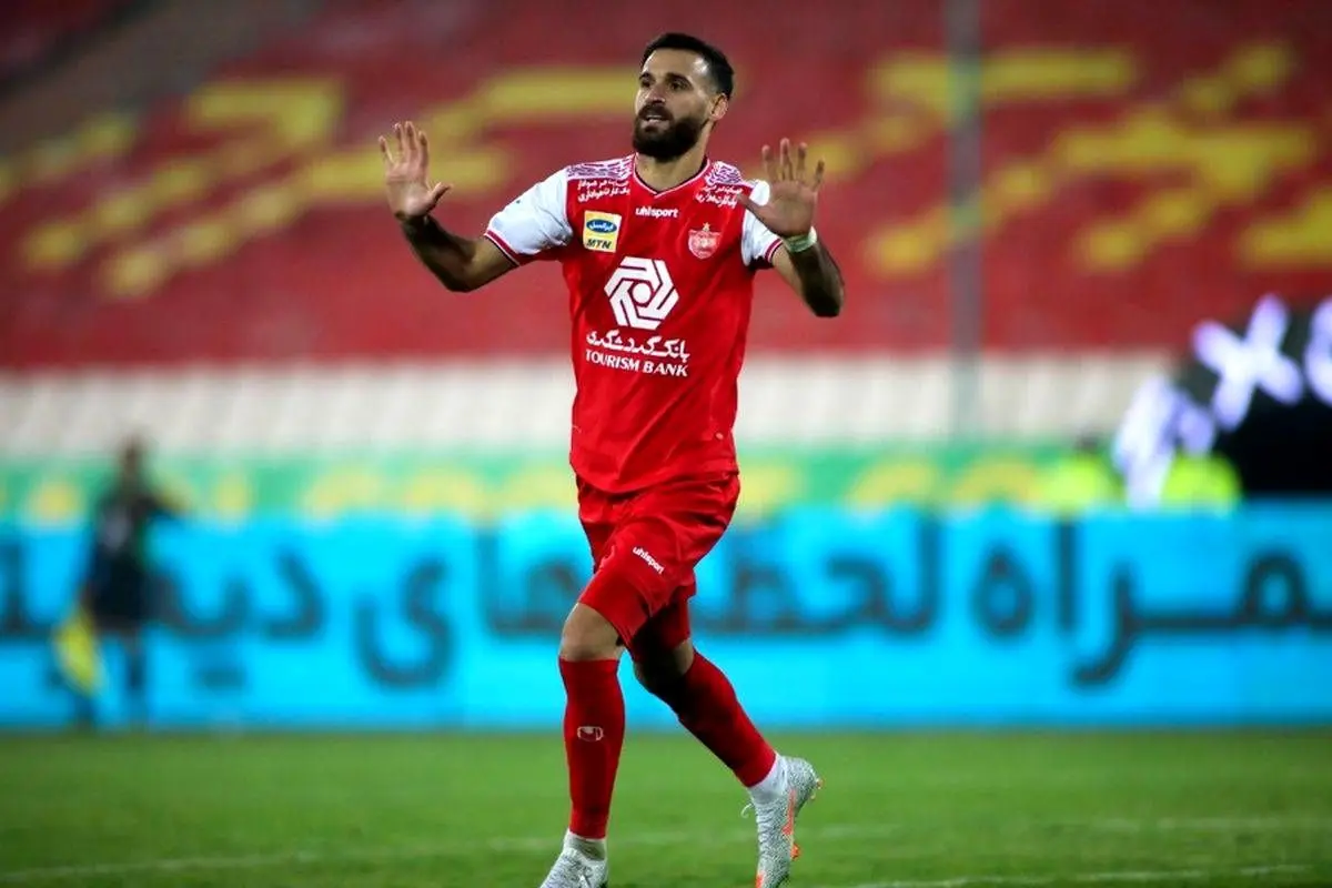 آیا پرسپولیس این بازیکن را برمی‌گرداند؟ | خبر مهم و جنجالی درباره پرسپولیس و این بازیکن