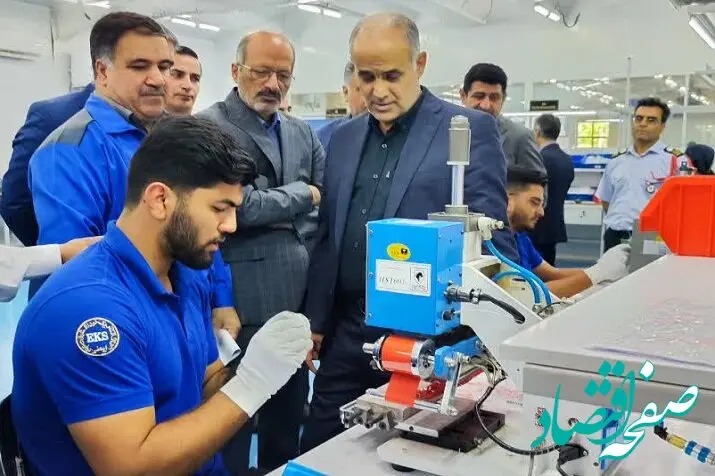 تامین قطعات از منابع داخلی اولویت ایران خودرو است