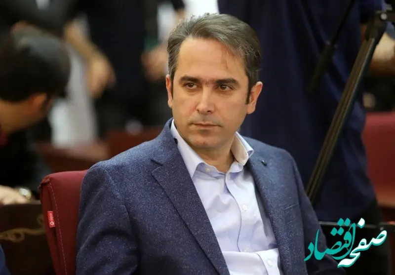 خطیر در واکنش به اظهارات نکونام: به دشمن خوراک ندهید