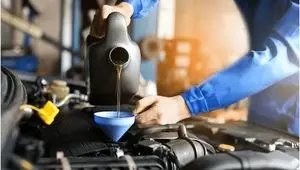 تعویض روغن خودرو میلیونی شد؛ بازار روغن موتور در شوک گرانی