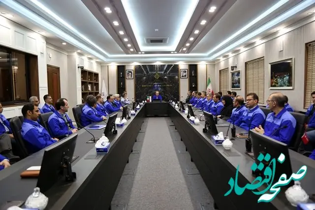 آیین تکریم و معارفه مدیر و سرپرست جدید مدیریت مجتمع پتروشیمی کرمانشاه برگزار شد