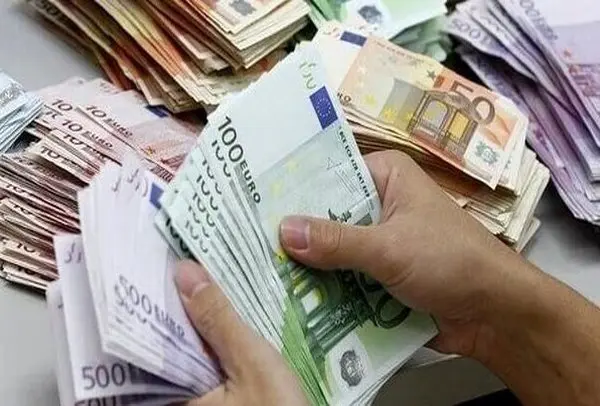 قیمت دلار و یورو امروز یکشنبه ۶ آبان ماه ۱۴۰۳ | یورو و دلار بالا رفت؟