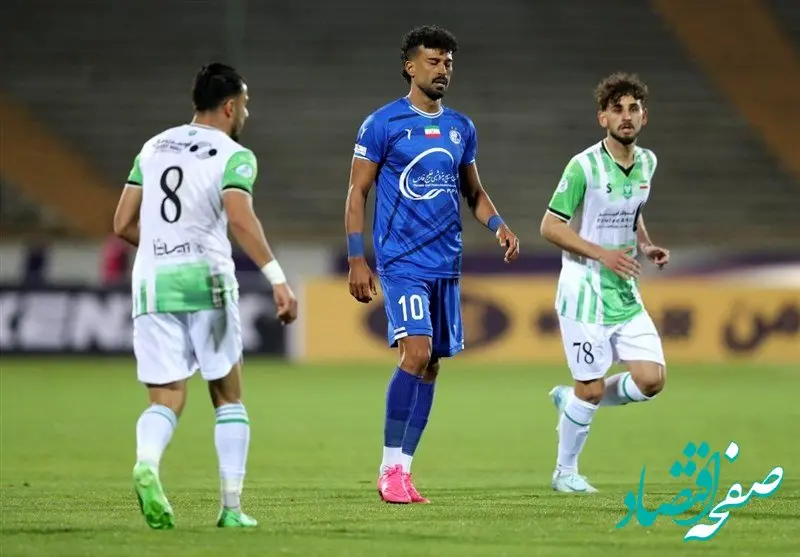 چرا مشکلات آزادی تمامی ندارد؟ | خاموشی های عجیب پی در پی در استادیوم آزادی