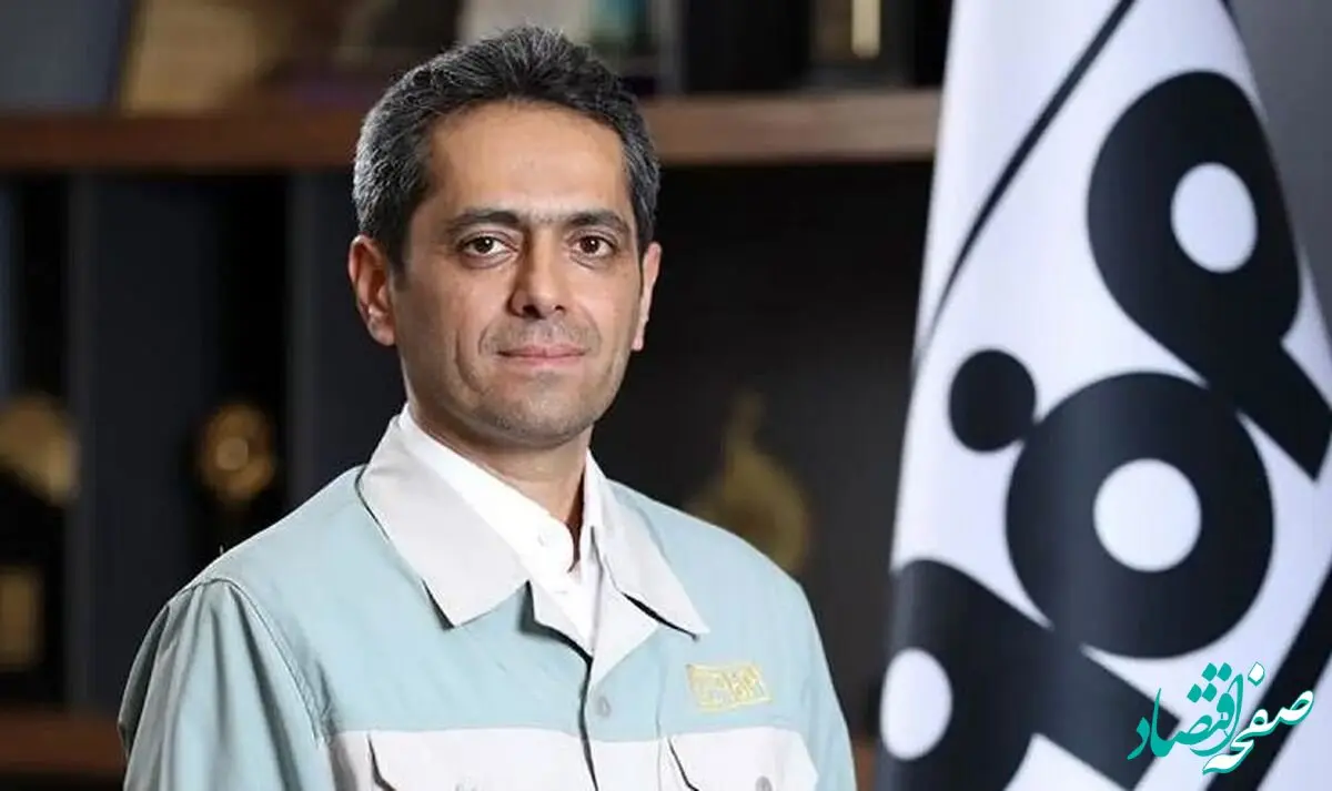 ویدیو:حسابداران تراشه‌های الماس درخشنده فولاد مبارکه را با دقت نقش‌بندی می‌کنند/ دنبال کردن اصل شفافیت در گزارشگری مالی فولادمبارکه