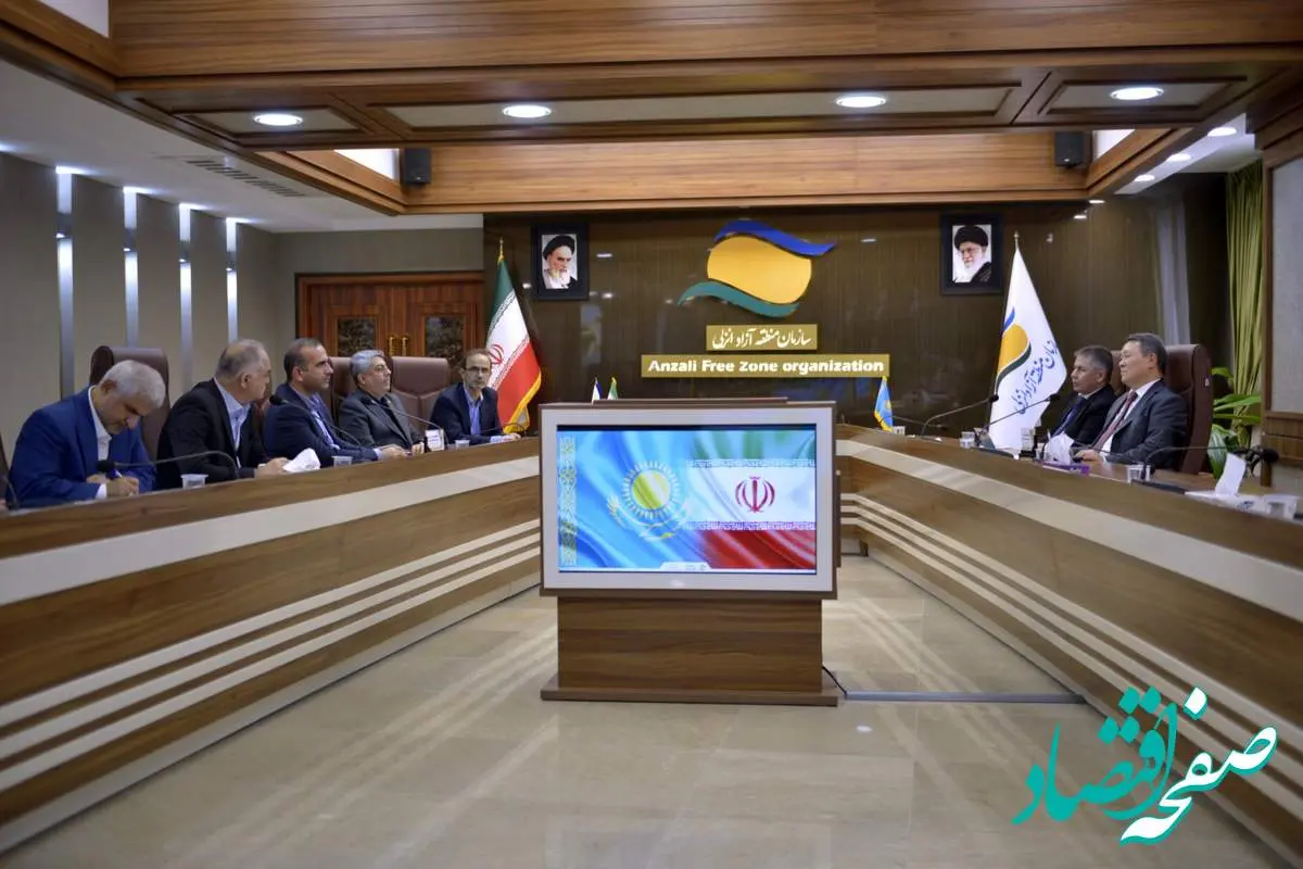 دیدار اونتالاپ اونالبایف، سفیر جمهوری قزاقستان در ایران با مدیرعامل سازمان منطقه آزاد انزلی و بررسی فرصت‌های ترانزیتی و سرمایه‌گذاری