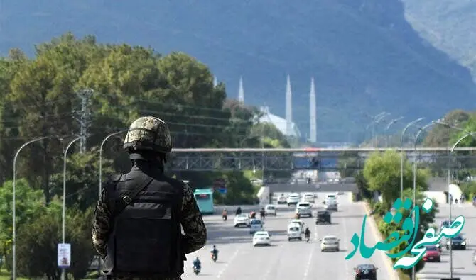 ۱۰ هزار نیروی امنیتی در اسلام آباد همزمان با ورود مقام های آمریکایی مسقر شد
