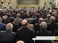تصویری از سردار قاآنی در دیدار با رهبر انقلاب با پوشش متفاوت/ این سردار معروف هم بود
