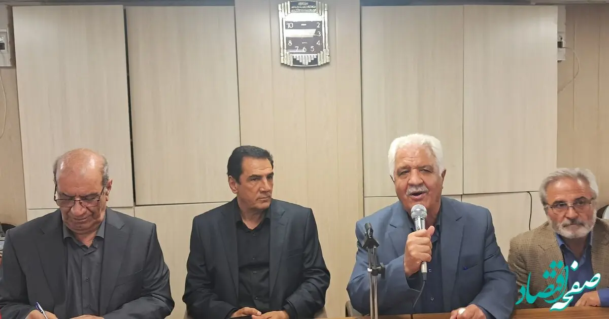 پرداخت معوقات فروردین ماه در دستور کار کانون های بازنشستگان