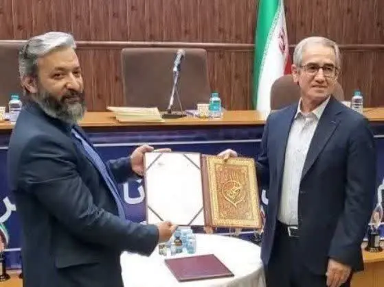 تبادل تفاهم نامه میان سازمان منطقه آزاد قشم و شرکت دانش بنیان آبزیان فناور پیشرو