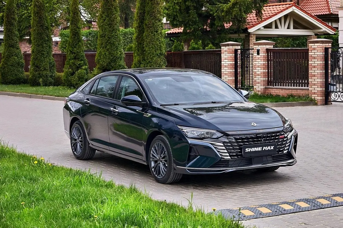 افزایش قیمت خودرو در سال ۱۴۰۴ | آیا قیمت خودرو در سال ۱۴۰۴ همچنان افزایش خواهد داشت؟