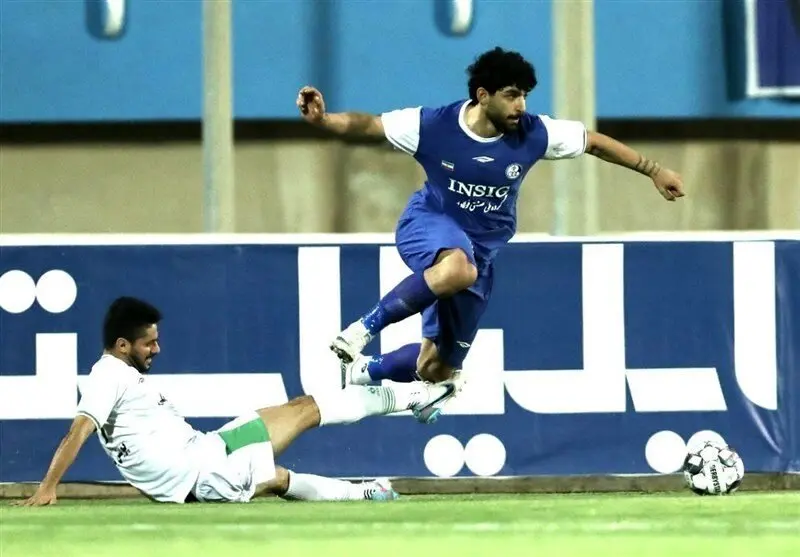 ذوب آهن استقلال را نسخه پیچ کرد