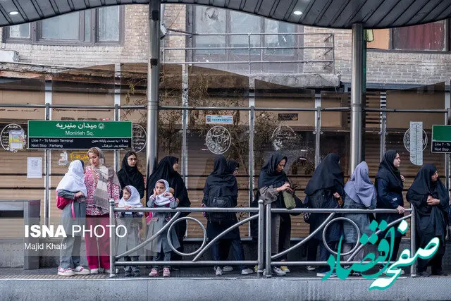 مصوبات ستاد مهر چیست؟ / کاهش سرفاصله در مترو / شناور بودن ساعت کار ادارات / تردد رایگاه دانش آموزان