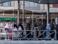 مصوبات ستاد مهر چیست؟ / کاهش سرفاصله در مترو / شناور بودن ساعت کار ادارات / تردد رایگاه دانش آموزان