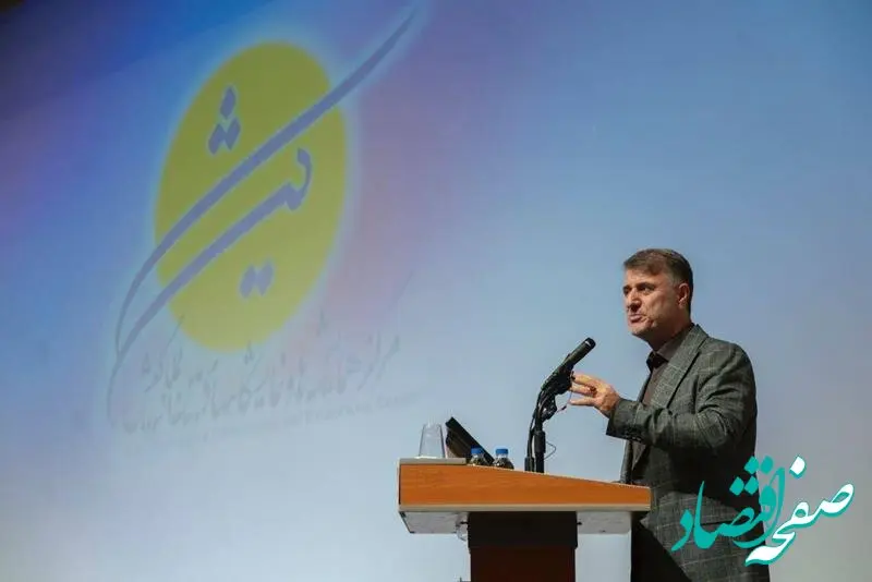 خام‌فروشی مسیر توسعه صنعت پتروشیمی را می‌بندد