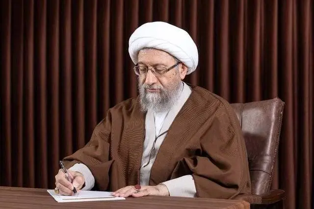 آملی لاریجانی: تلاش های خستگی ناپذیر شهید علی لاریجانی هیچ وقت فراموش نمی‌شود