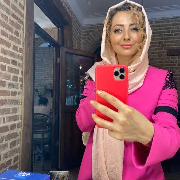 واکنش نفیسه روشن بازیگر سینما به ازدواج مجددش با آقای خلبان + فیلم