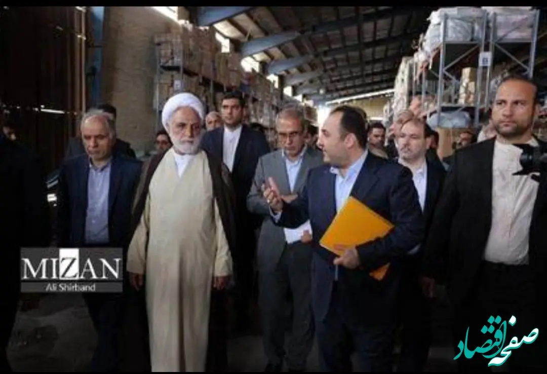 کالاهای مورد نیاز کشور نباید در گمرک بماند