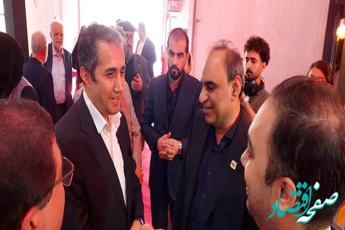 بازدید رییس هیأت عامل ایمیدرو از غرفه فولاد اکسین خوزستان در نمایشگاه جامع معدن و صنایع معدنی ایران