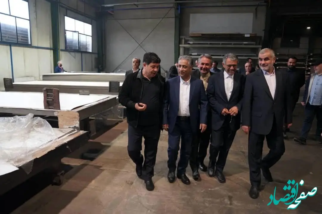 بازدید مشترک مدیرعامل بانک صنعت و معدن و نایب‌رئیس مجلس از چند واحد تولیدی و صنعتی اردبیل، نشانگر اهمیت ویژه این استان در اولویت‌های توسعه‌ای بانک بود