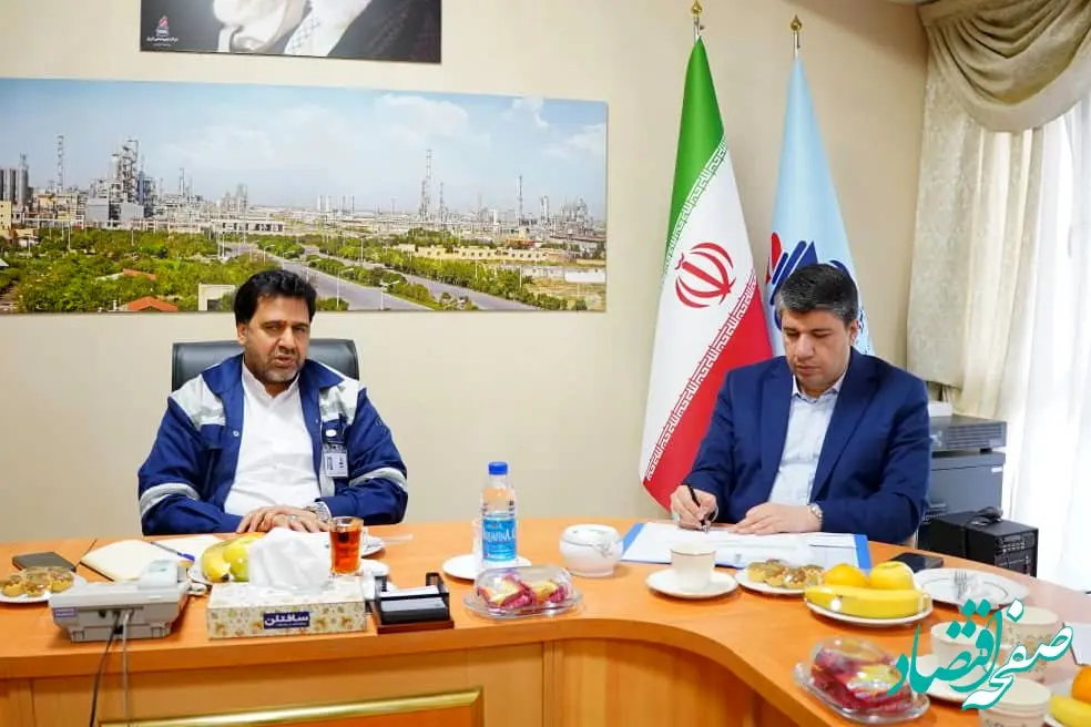تاکید بر تقویت تعاملات بین بانک توسعه صادرات ایران و پتروشیمی تبریز
