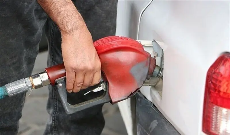 از ضرورت کاهش مصرف بنزین در کشور تا عدم امکان واردات 