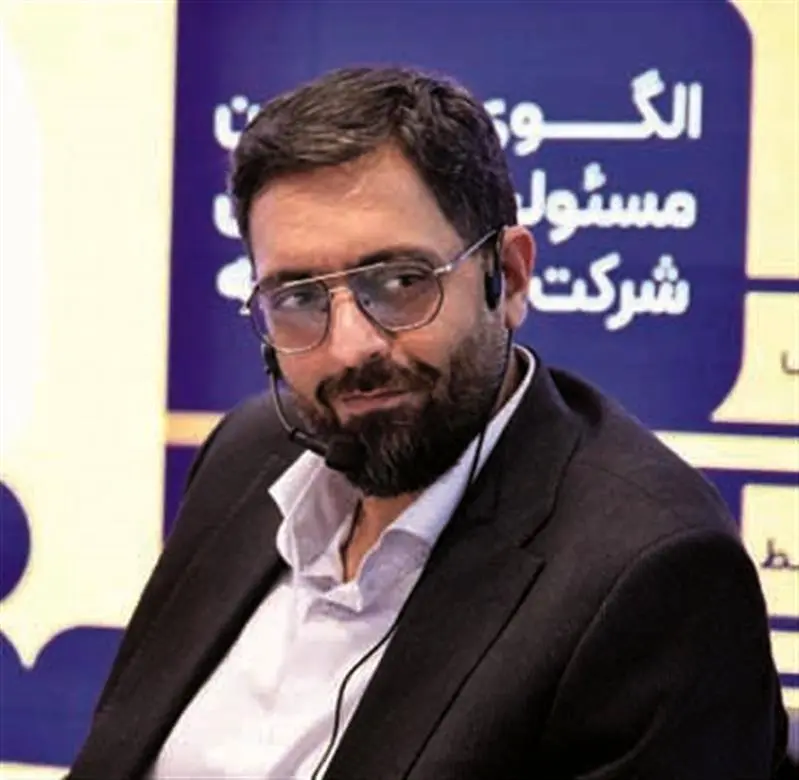 تحول در ارتباط اختصاصی با ذینفعان از رویکردهای اصلی روابط عمومی فولاد مبارکه است