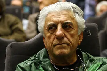 کیهان با این حرف رضا کیانیان نقش زمین کرد / ای هوادار مارکسیست ها و ای ریزه خوار سفره انگلیس! به همسر فرهیخته رئیسی توهین می کنی؟
