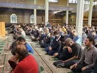 در خطبه نماز عید فطر در ذوب آهن عنوان شد: عید فطر لبخند خداوند بر بندگانش است