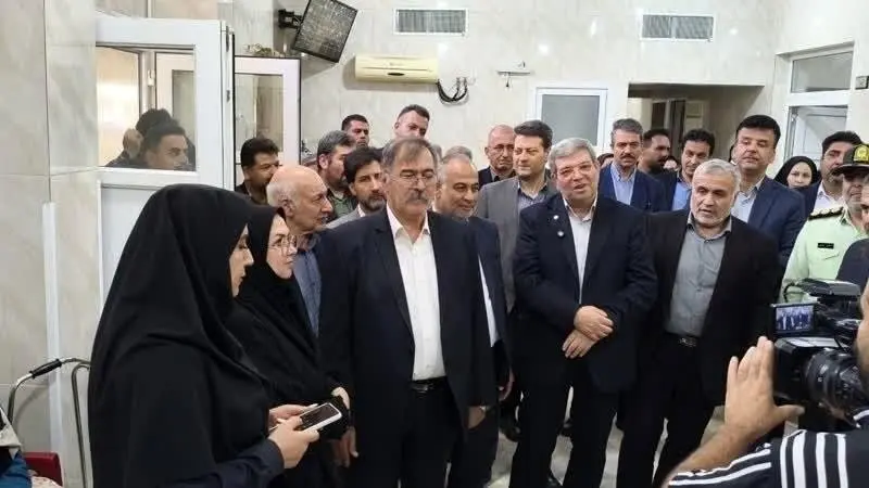 بازدید رییس سازمان بهزیستی کشور از خیریه شهید مدنی زرینشهر با همراهی مدیرعامل ذوبآهن اصفهان