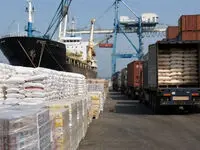وام ارزی ۶۰ میلیون دلاری برای واردات کالاهای اساسی