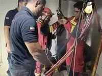 جزئیات سقوط پدر و پسر از ارتفاع ۸ متری ساختمان در حال ساخت در کاشان