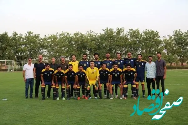 قهرمانی شیرین نیم فصل تیم فوتبال کارگری پتروشیمی شازند