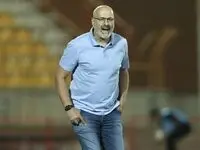 سرمربی استقلال خوزستان فسخ کرد