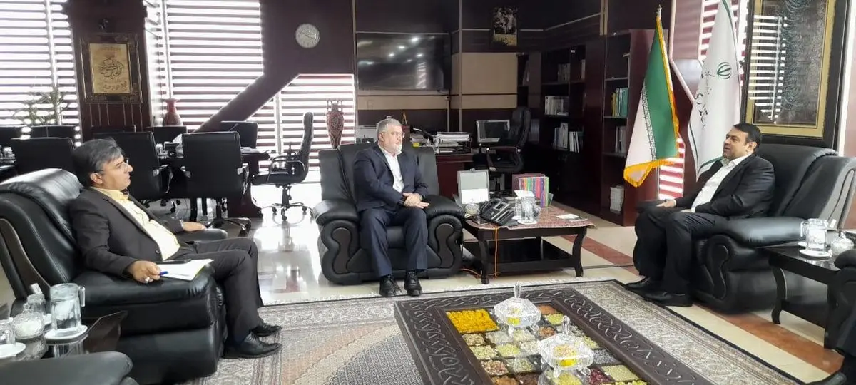 دیدار رئیس شورای هماهنگی بانک‌های دولتی و نیمه دولتی با استاندار تهران