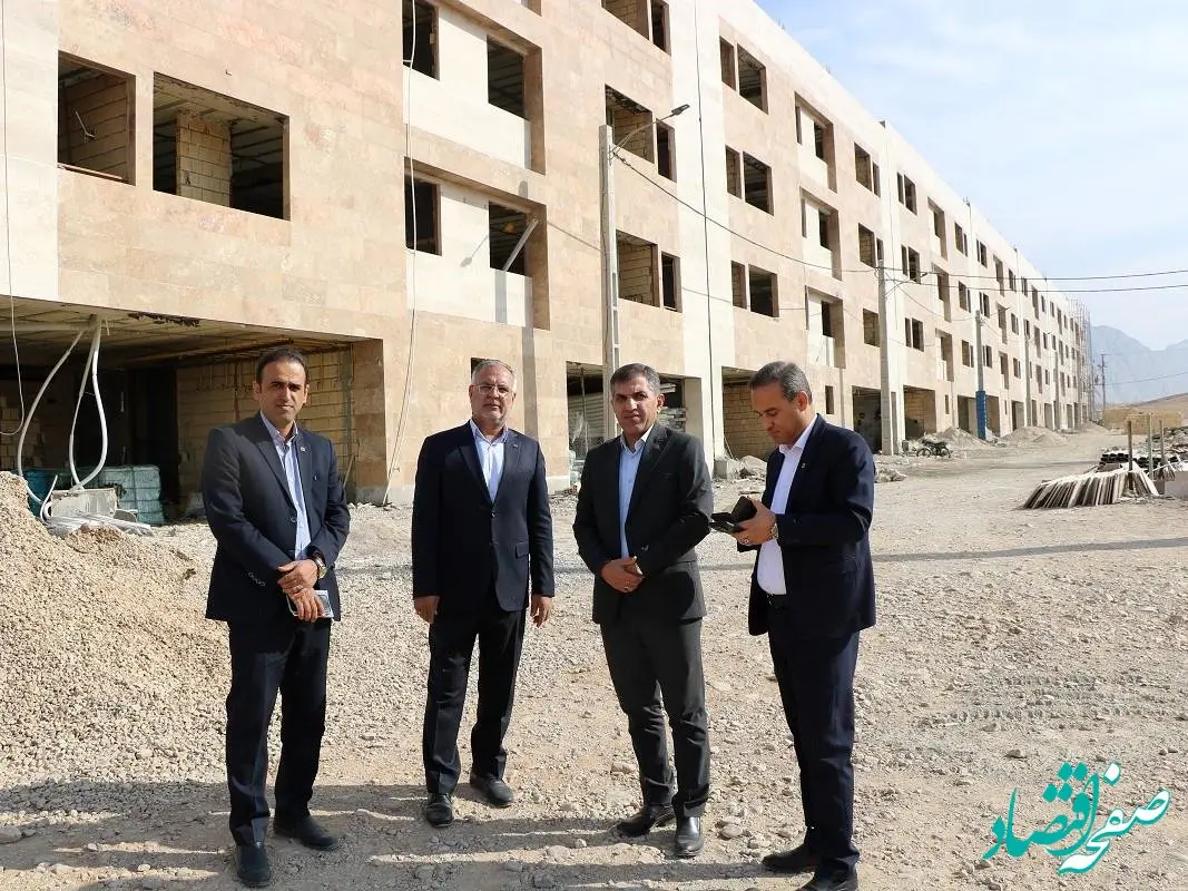 ۶۰ درصد واحدهای نهضت ملی استان به بهره‌برداری رسیده است/ پرداخت بیش از ۱۷ هزار میلیارد ریال سهم‌الشرکه نهضت ملی