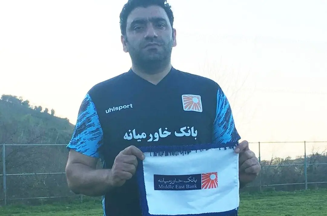 برنده شدن همکار بانک خاورمیانه در مسابقات کشتی با شال گرگان