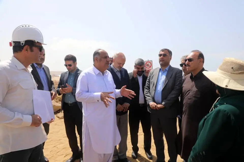 بازدید نمایندگان فراکسیون نظارت بر مناطق آزاد مجلس شورای اسلامی و دبیر شورای‌عالی مناطق آزاد از پروژه‌های فولاد و پتروشیمی منطقه آزاد و بندر شهید بهشتی چابهار