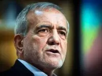 تصویری از دیدار مسعود پزشکیان با حسن روحانی