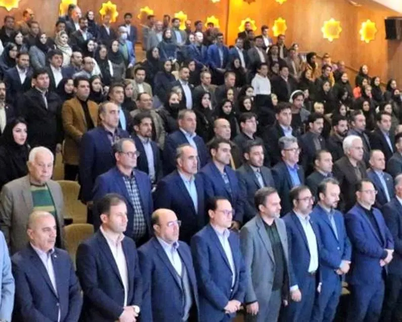 ایجاد توازن و تناسب میان رشد صنایع و توسعهی ضریب نفوذ بیمه، از طریق فرهنگسازی و توسعهی فروش بیمههای زندگی، امکانپذیر خواهد بود