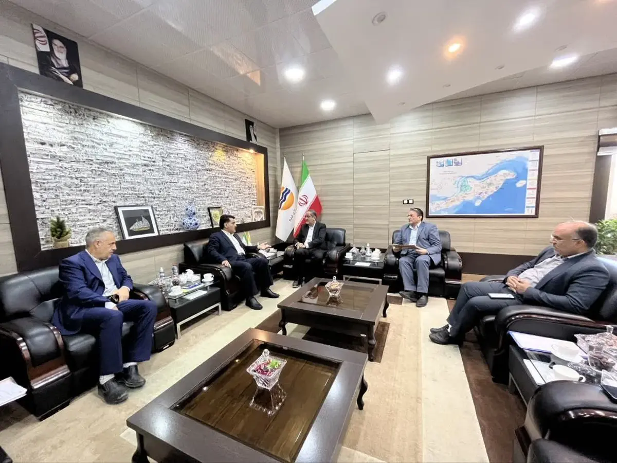 اجرای قانون و فرهنگ‌سازی به رفع مشکلات مالیاتی قشم کمک می کند