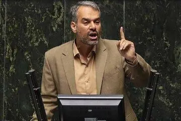 قطعی اینترنت و عدم واردات خودروهای خارجی صدای این نماینده را به شدت درآورد