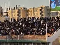 ورود غیرقانونی هواداران استقلال به استادیوم+فیلم 