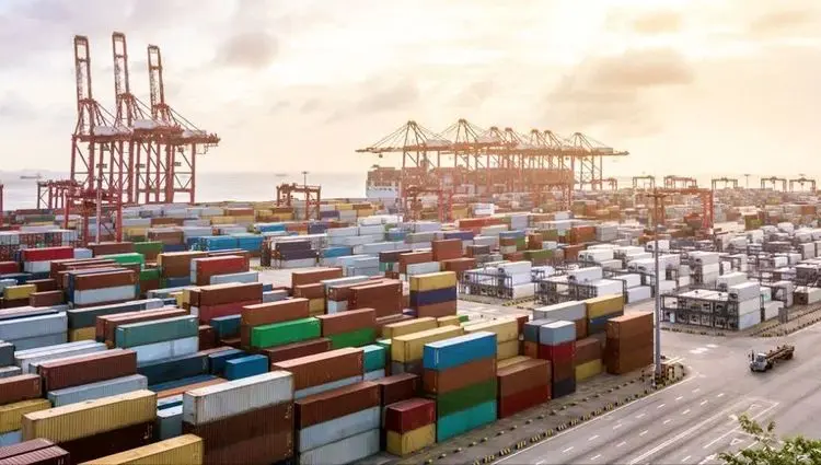 خط مقدم تولید مواد غذایی شمال شرق کشور در منطقه آزاد سرخس