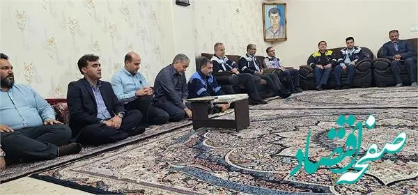 دیدار مدیران عامل پتروشیمی فن آوران و فارابی با خانواده شهید مطیری