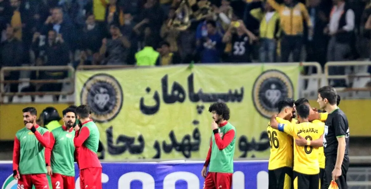 دست های خالی یحیی ! / طلسم پرسپولیس با شلیک 30 متری شکست