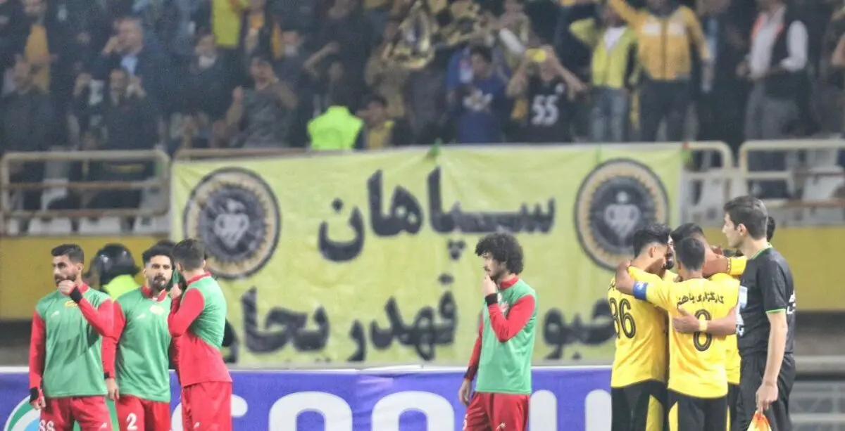 دست های خالی یحیی ! / طلسم پرسپولیس با شلیک 30 متری شکست 