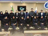 تقدیر از نمایندگان برتر جشنواره فروش بیمه معلم