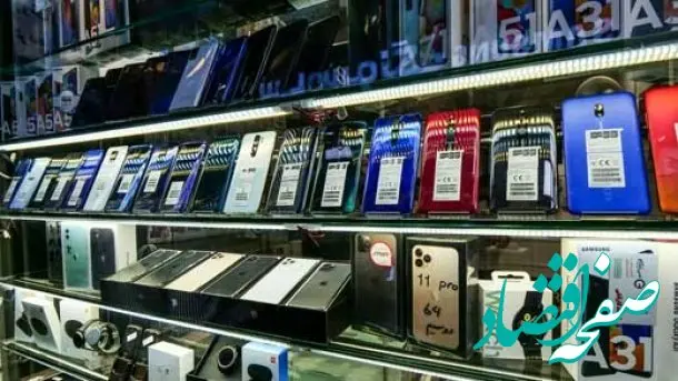 اعلام قیمت انواع موبایل امروز یکشنبه ۳۱ فروردین ۱۴۰۴/ آیفون ۱۶ پرومکس چند شد؟