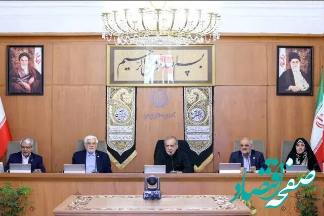 تخفیف ۵۰ درصدی برق کشاورزی و تمدید حمایت از نیروگاه‌های سبز | ۳ مصوبه فوری دولت برای جبران آسیب‌های انرژی و معیشت