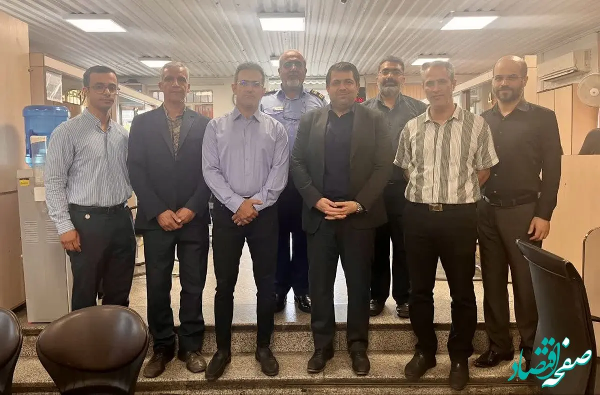 مدیرعامل بیمه آسیا از اداره پرداخت خسارت شمال تهران به صورت سرزده بازدید کرد